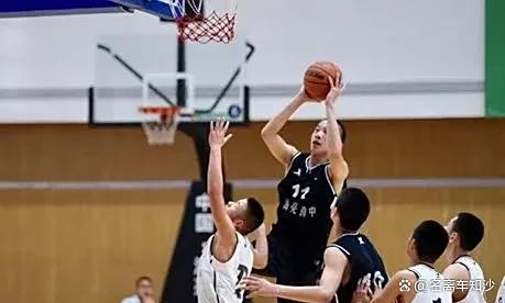 爱游戏体育-日本队带队取胜！，凯恩重要时刻领先优势明显引发球迷热议的简单介绍