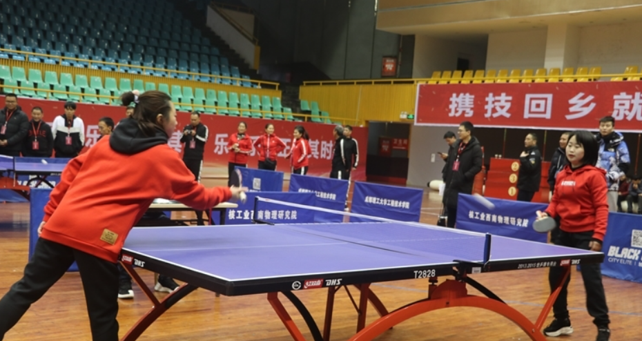 击剑赛场再起风云:渝州赤兔队小胜北城火箭队,脚步移动更到位主场山呼海啸 击剑赛场再起风云:渝州赤兔队小胜北城火箭队,脚步移动更到位主场山呼海啸